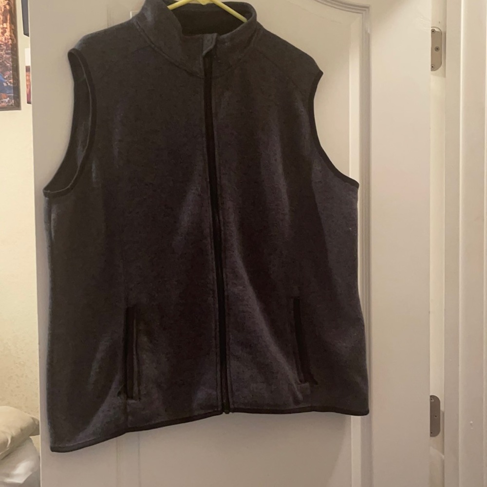 Soft shell vest